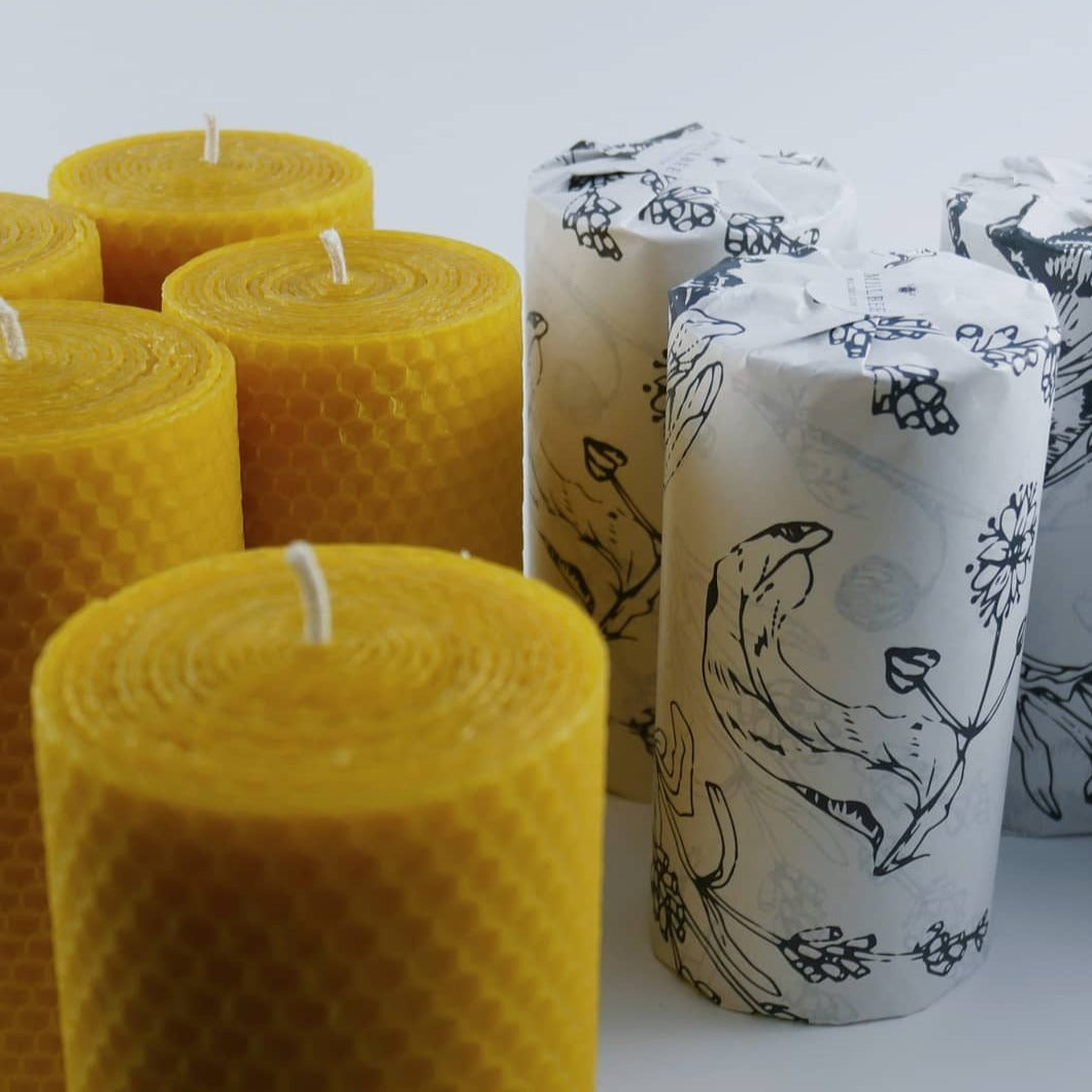 B514 65 x 200mm Large Cylindrical 100% Beeswax Candles - BeesWax Candles  Ireland